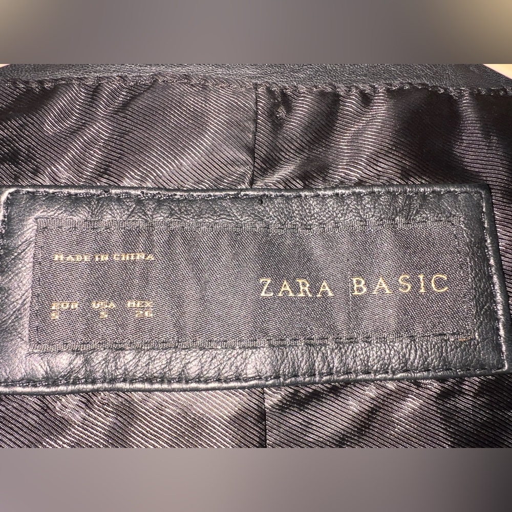 Zara Women's Black Leather Jacket - Picture 8 of 15